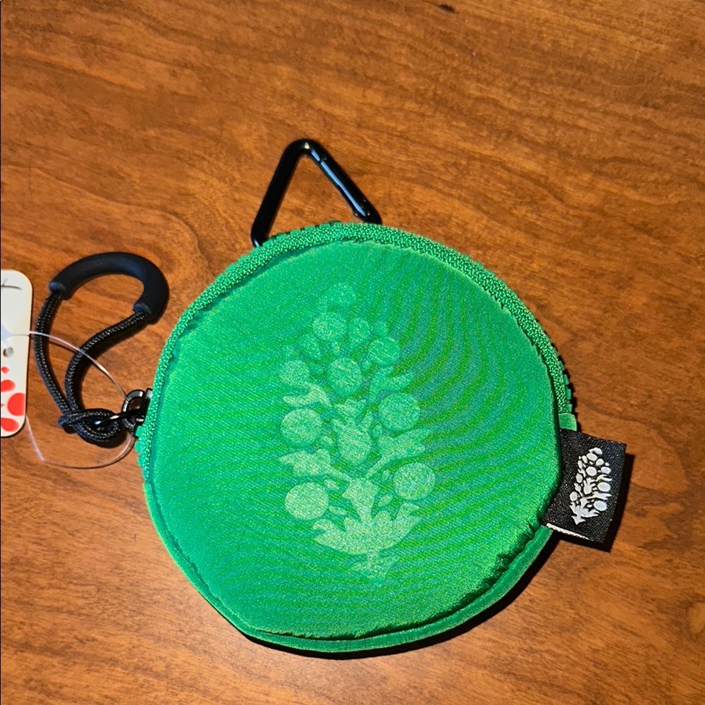 Free People Movement Kelly Green Essentials Only Round Pouch NWT